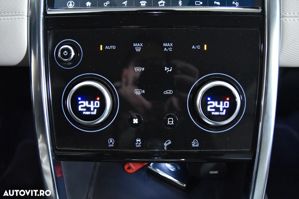 Land Rover Discovery Sport - 19