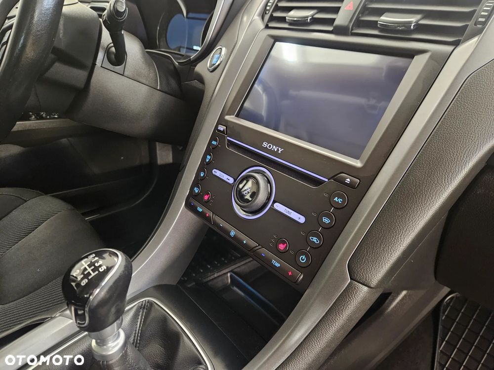 Ford Mondeo 2.0 TDCi ECOnetic Start-Stopp Business Edition - 16