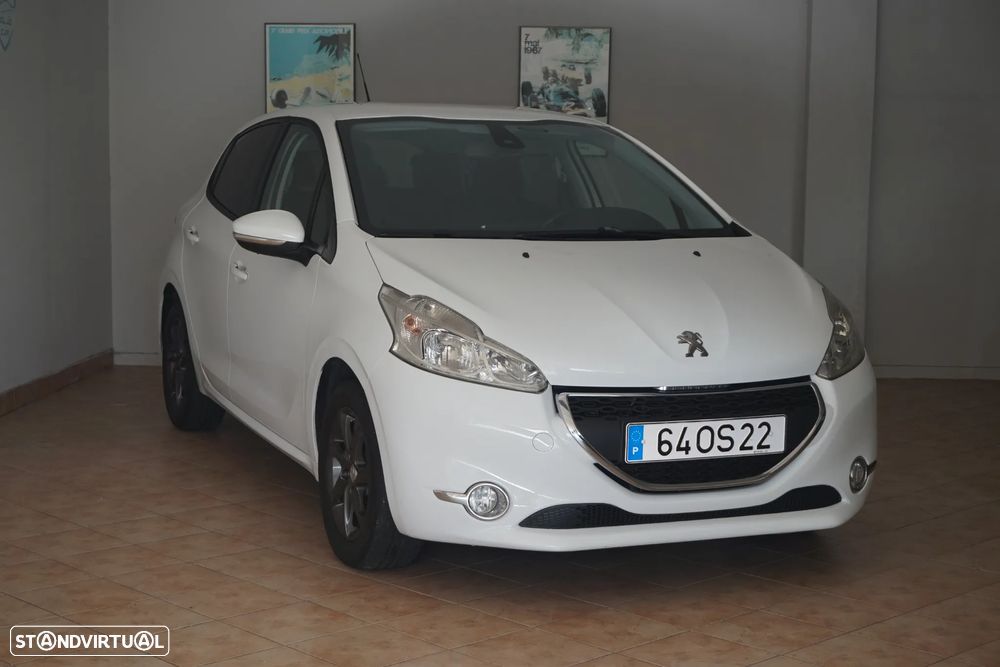 Peugeot 208 1.4 HDi Access - 4