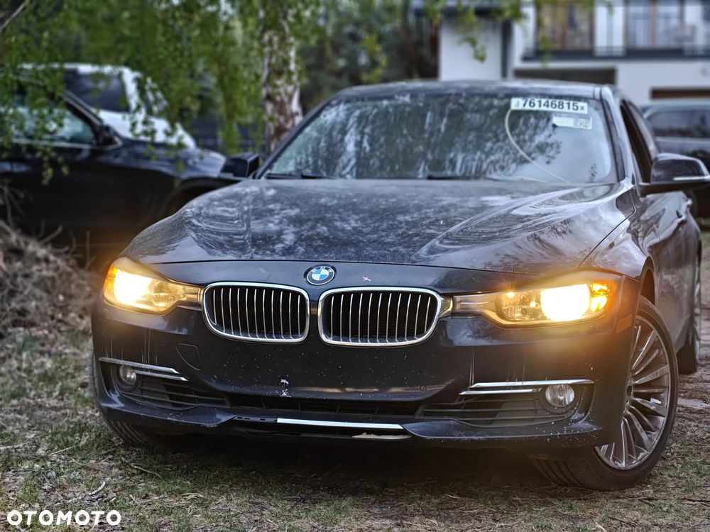 BMW Seria 3 328i xDrive Sport Line - 5