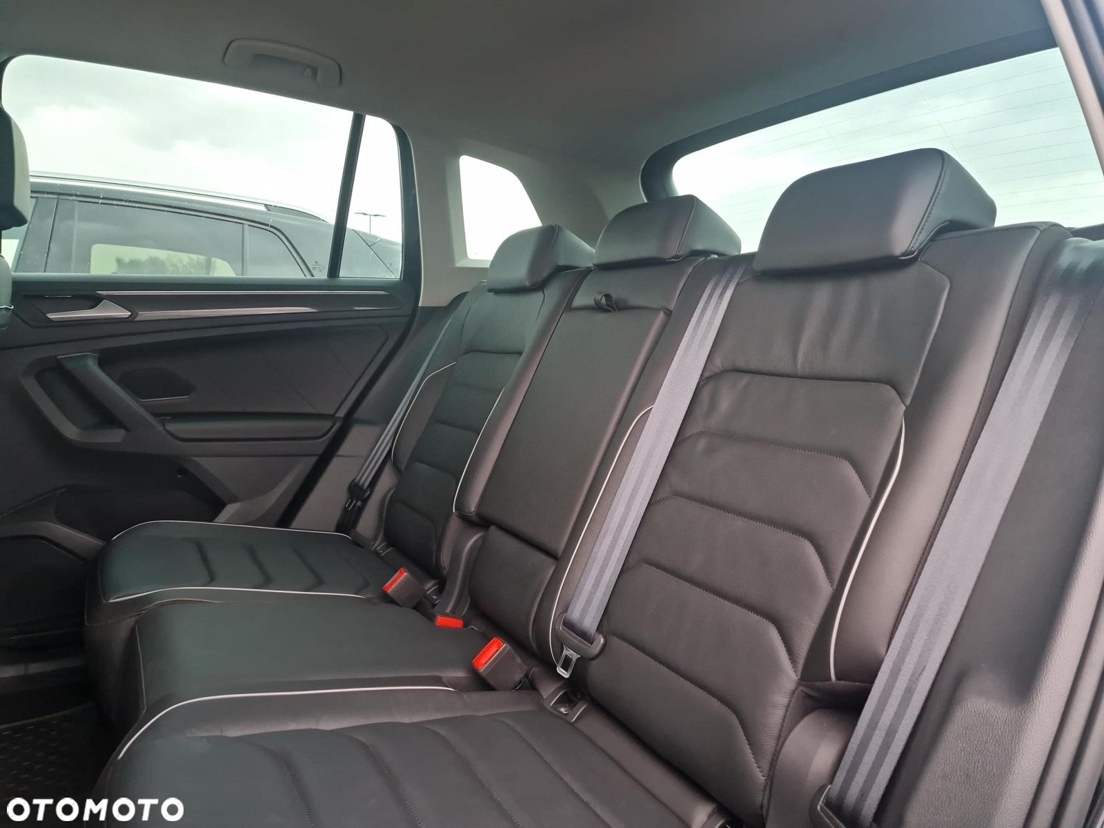 Volkswagen Tiguan 2.0 TSI 4Mot Elegance DSG - 18