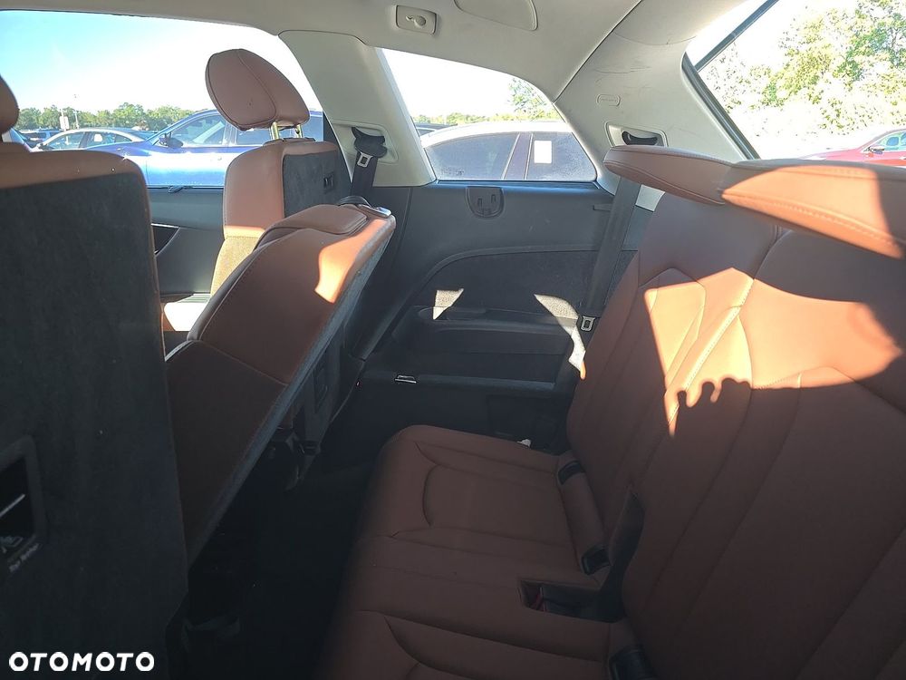Audi Q7 55 TFSI mHEV Quattro S Line Tiptr - 17