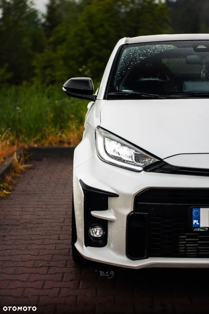 Toyota Yaris 1.8 GRMN - 9