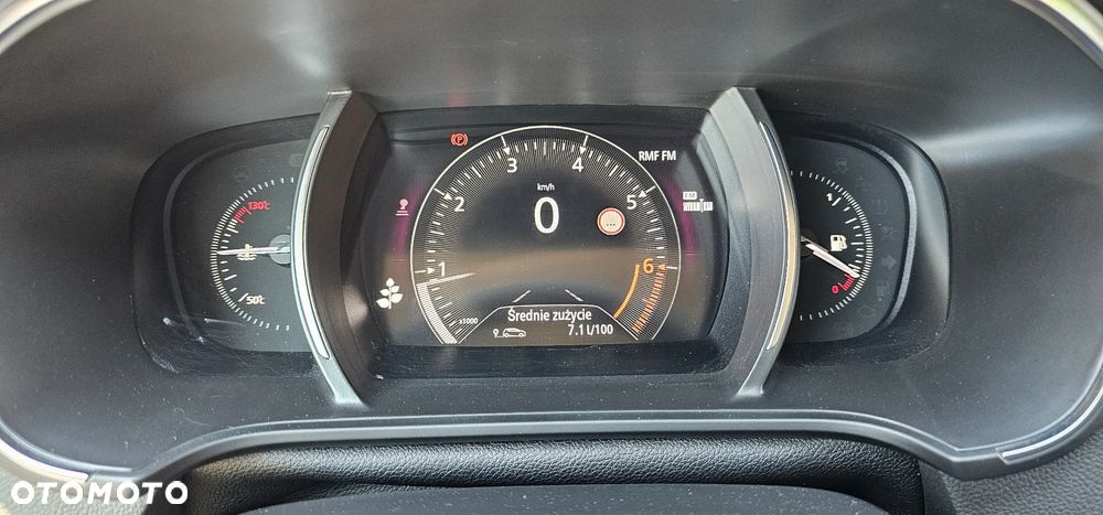 Renault Megane TCe 140 GPF LIMITED - 16