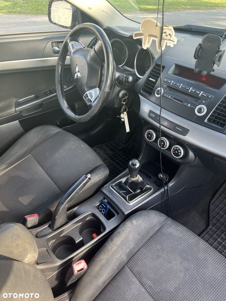 Mitsubishi Lancer 1.8 Invite LPG - 5