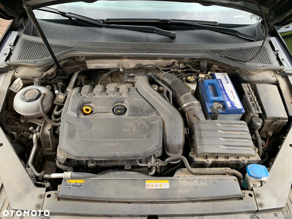 Volkswagen Passat 1.5 TSI EVO Elegance DSG - 31