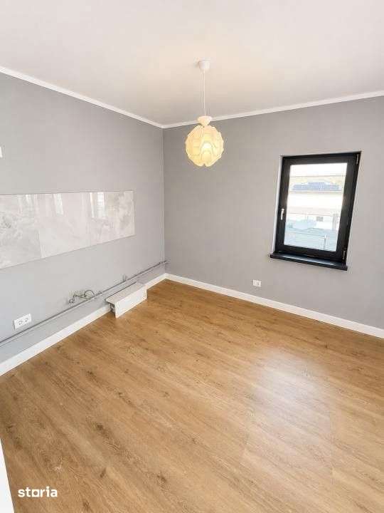REDIU-ap. 3 camere, curte, parcare, intabulat, bloc nou, tva inclus ! - Imagine principală: 5/7