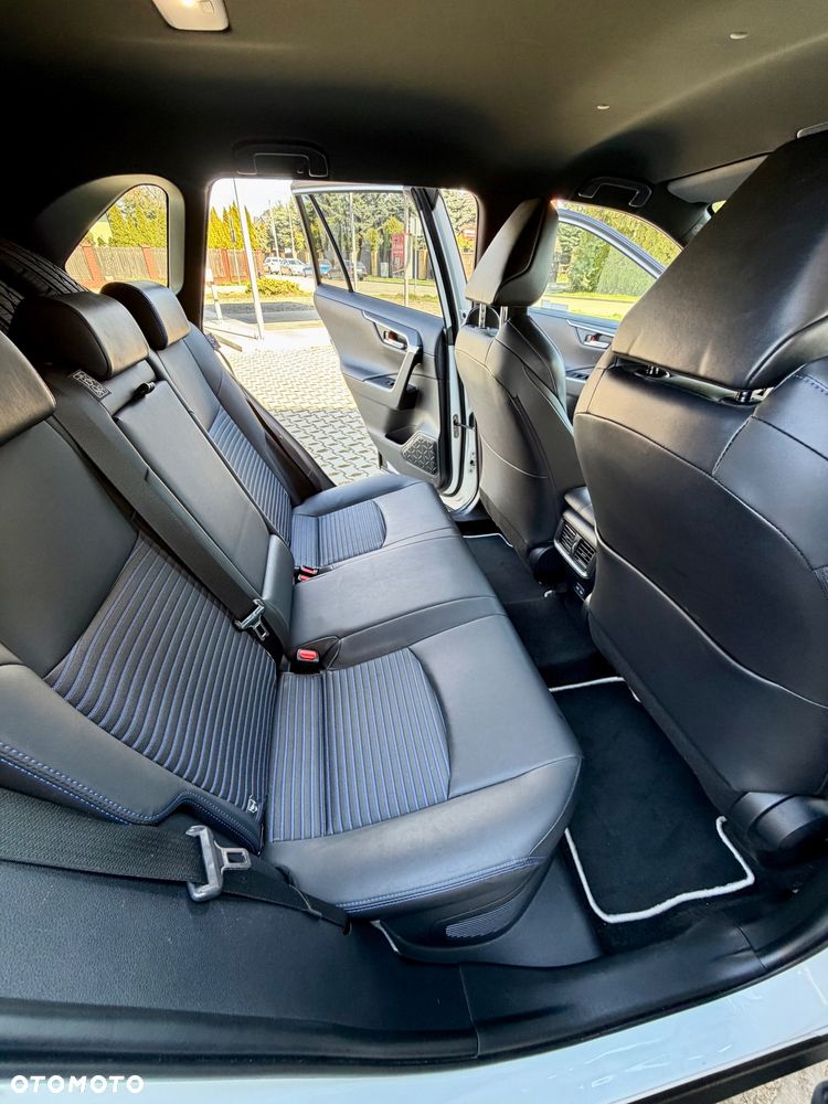 Toyota RAV4 2.5 Hybrid Selection 4x4 - 29