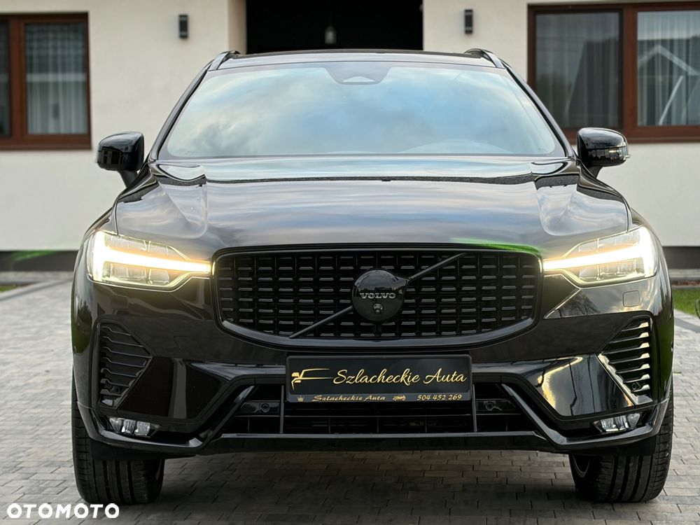 Volvo XC 60 B5 B AWD Plus Black Edition - 9