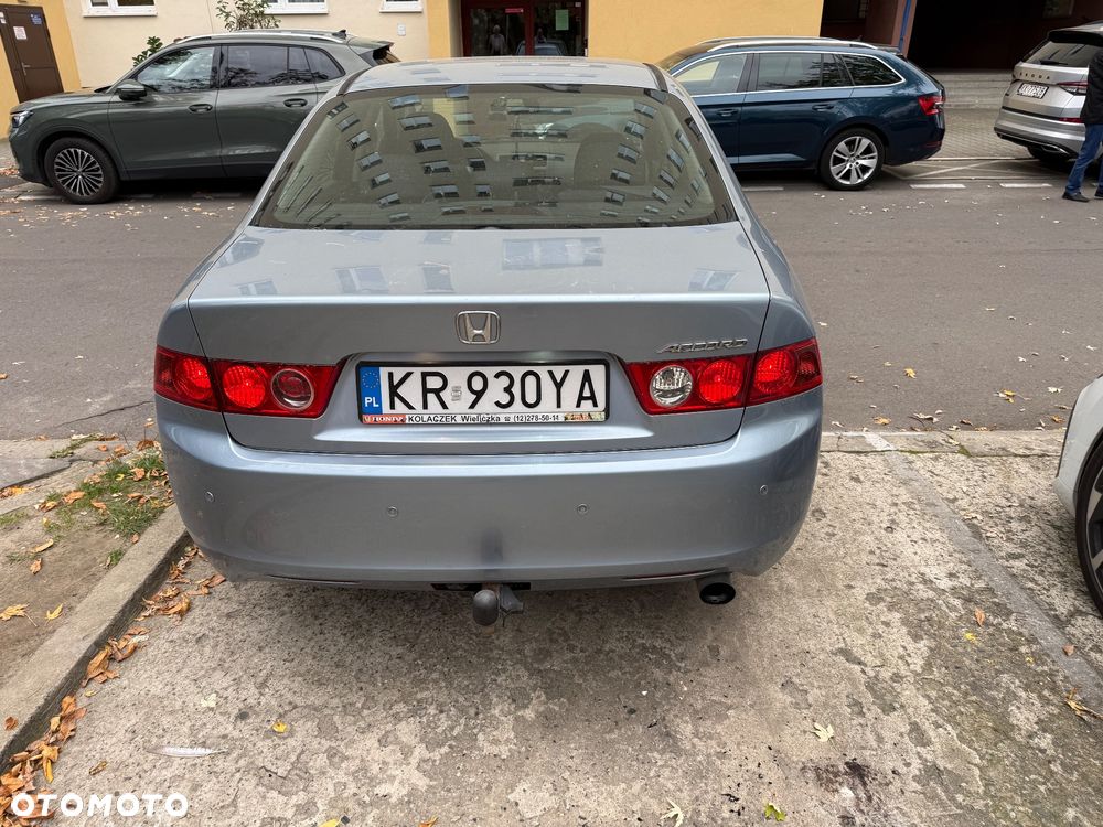 Honda Accord 2004 photo 5