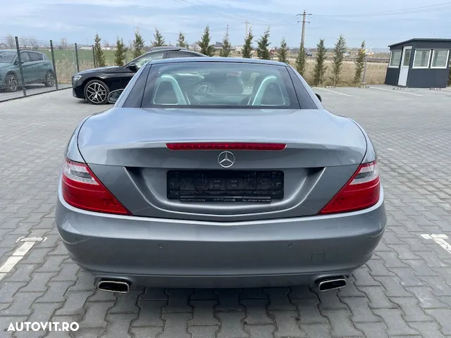 Mercedes-Benz SLK - 8