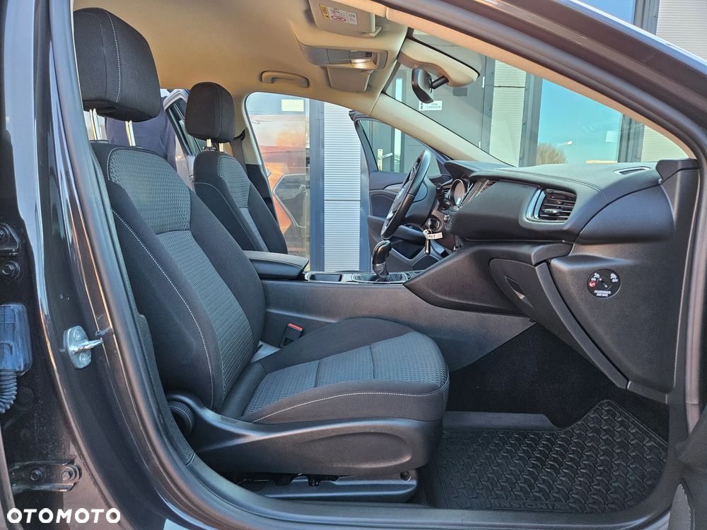Opel Insignia - 21