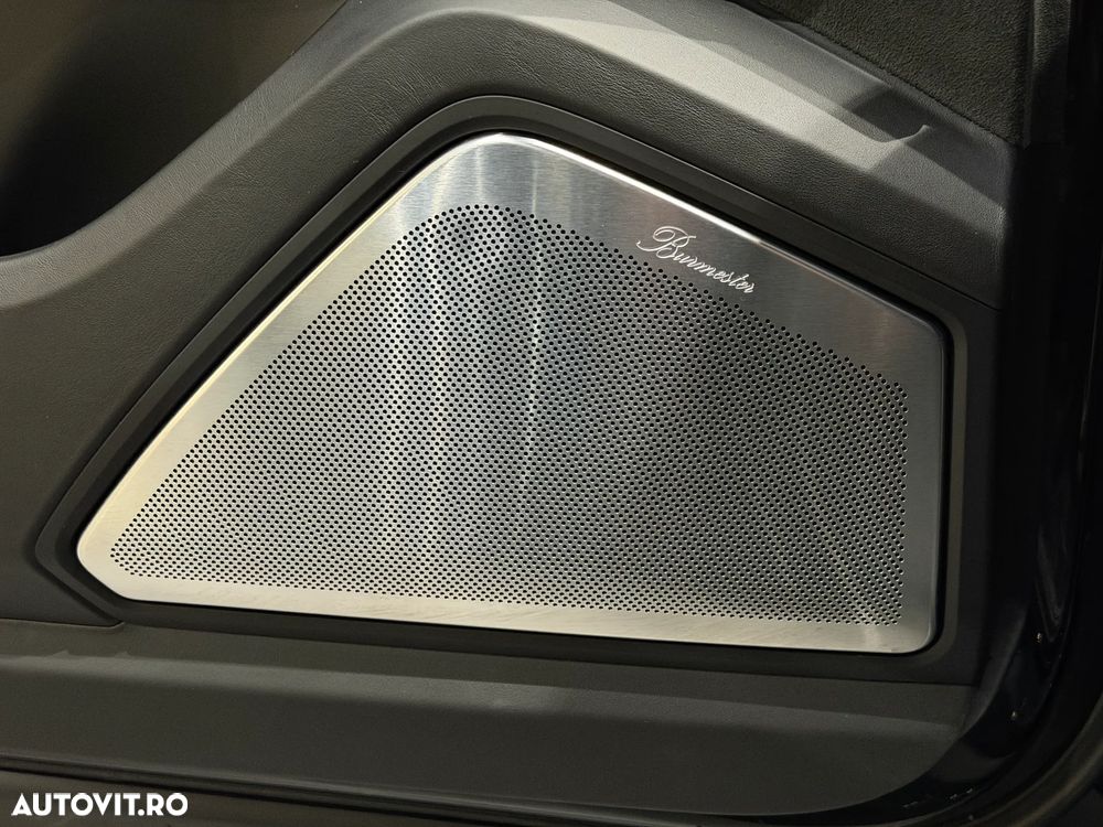 Porsche Cayenne - 21