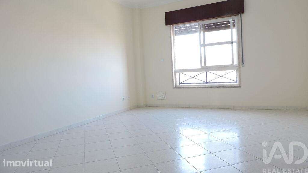 Apartamento T3 em Algueirão-Mem Martins - Grande imagem: 3/40
