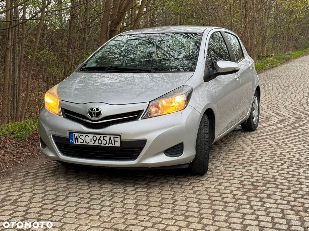 Toyota Yaris - 8