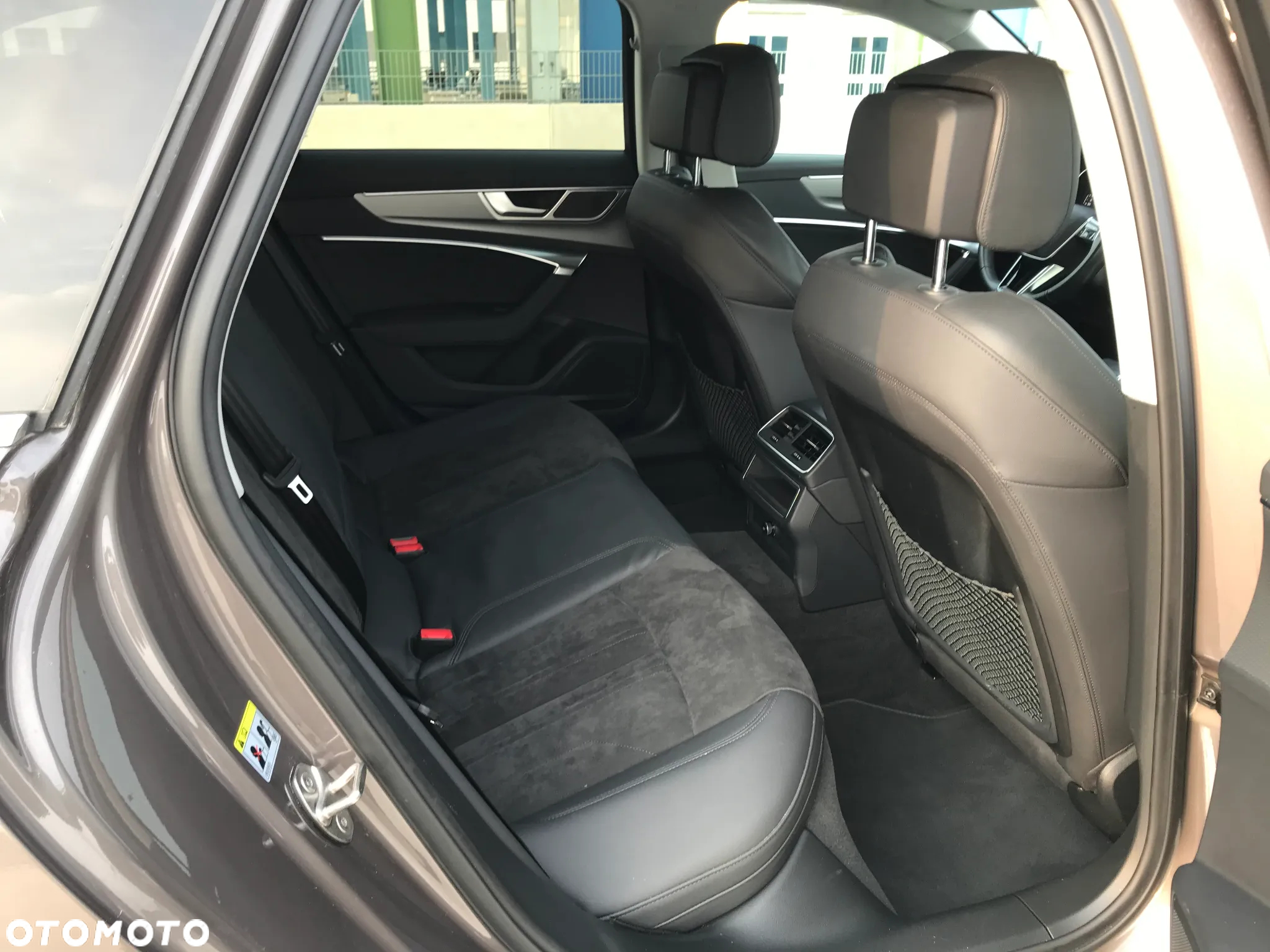 Audi A6 Allroad - 26