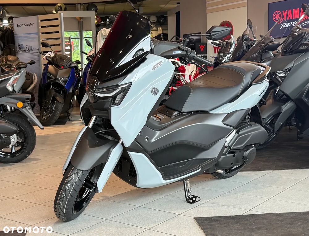 Yamaha NMAX - 1