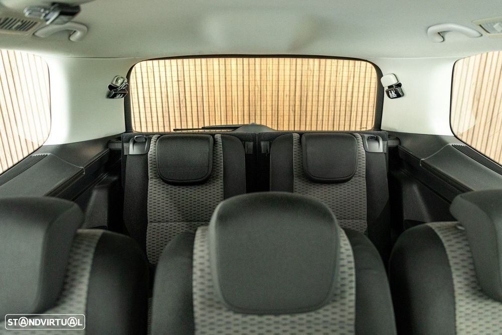 VW Sharan 2.0 TDI Confortline - 20