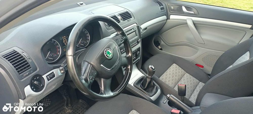 Skoda Octavia - 10
