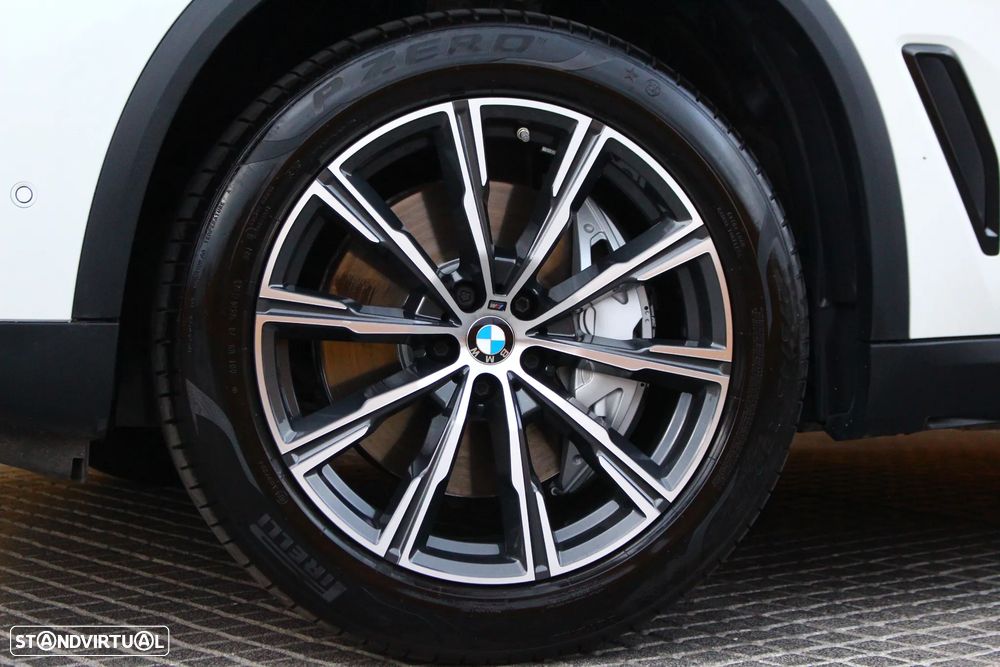 BMW X5 45 e xDrive Pack M - 4