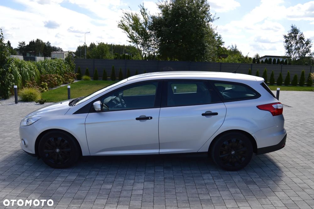 Ford Focus - 8