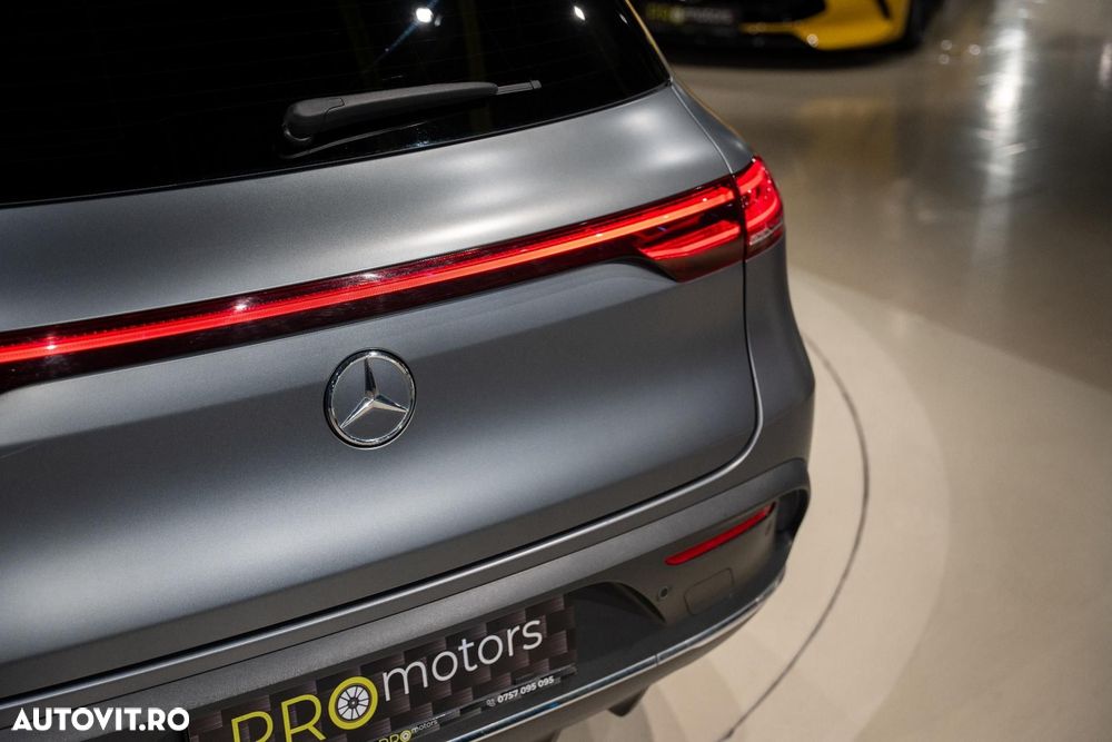 Mercedes-Benz EQC - 15
