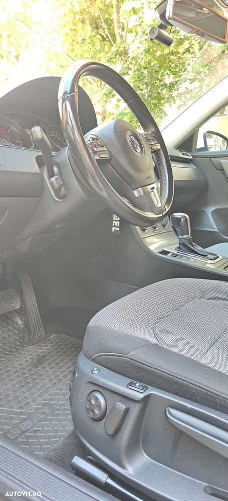 Volkswagen Passat 2.0 TDI DSG Comfortline - 5