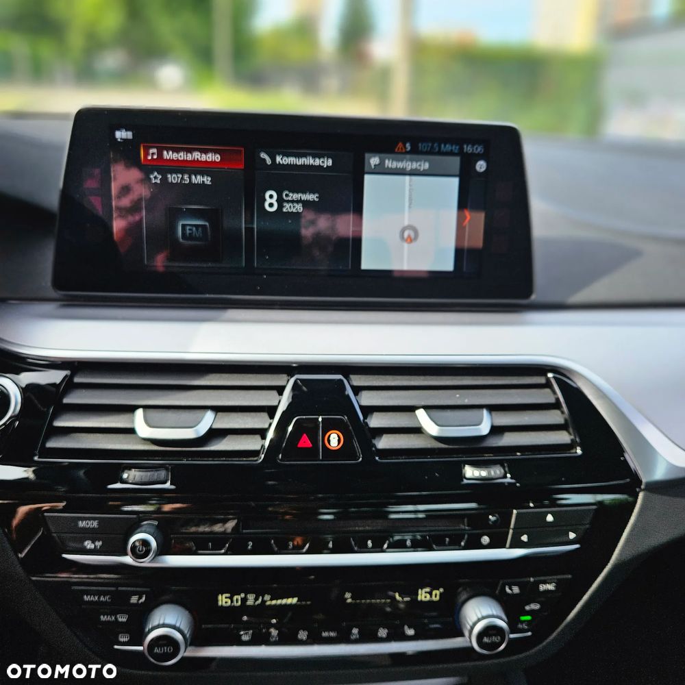 BMW Seria 5 520i M Sport sport - 34