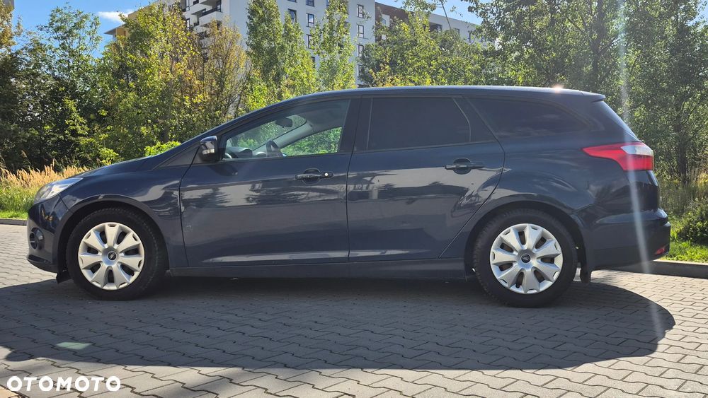 Ford Focus 1.6 TDCi Ambiente - 4