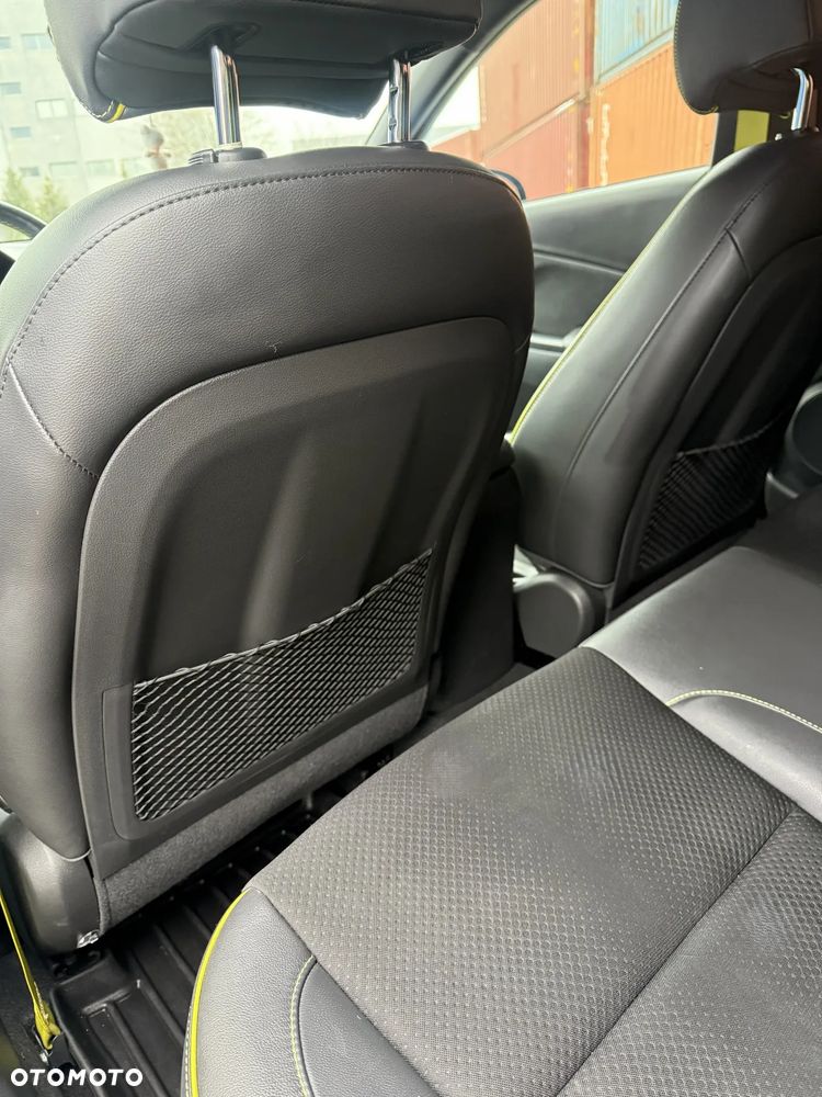 Hyundai Kona 1.6 T-GDI Premium DCT - 23