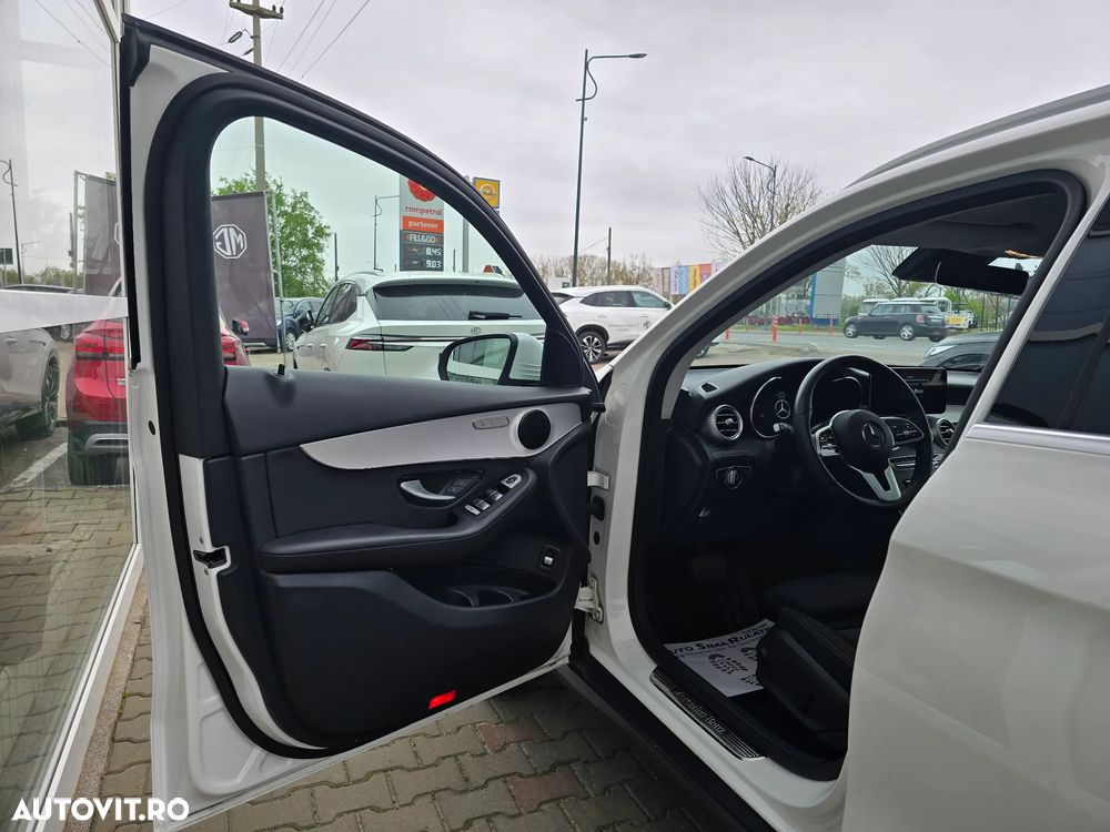 Mercedes-Benz GLC - 19