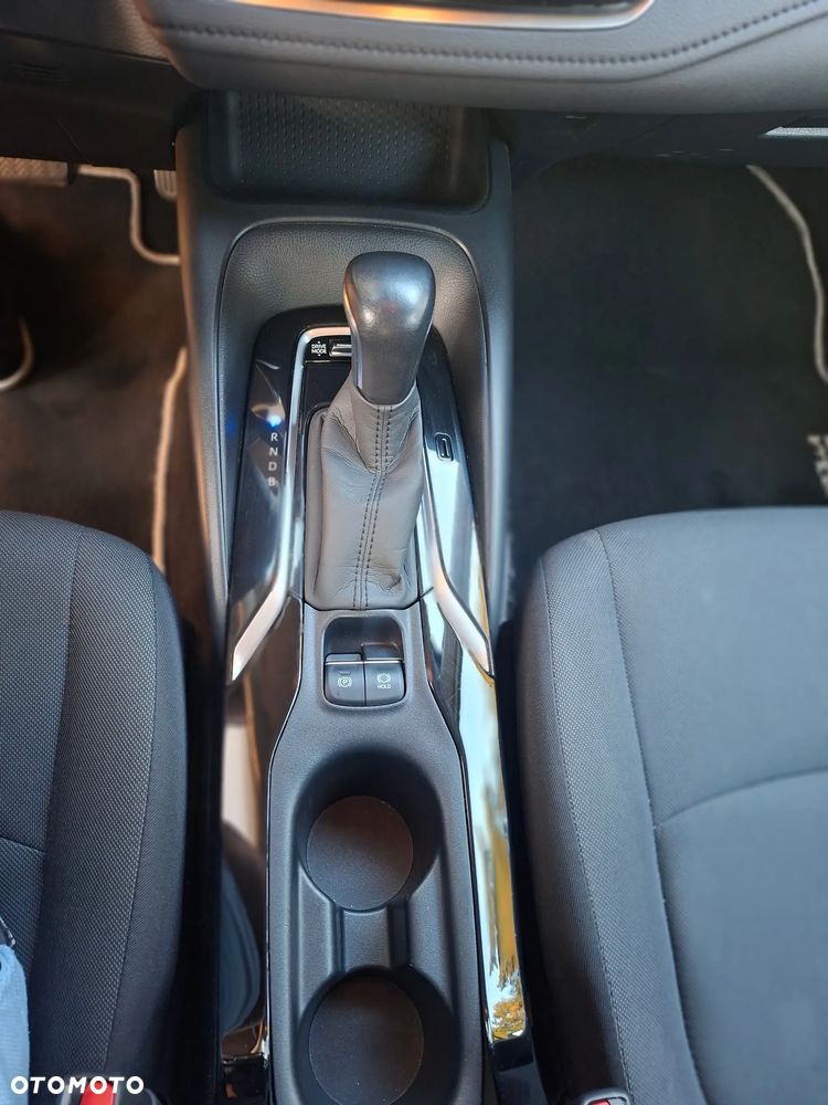 Toyota Corolla - 25