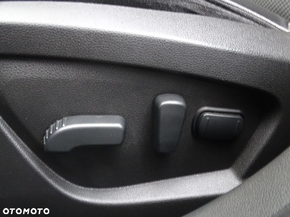 Renault Arkana E-TECH 145 INTENS - 25