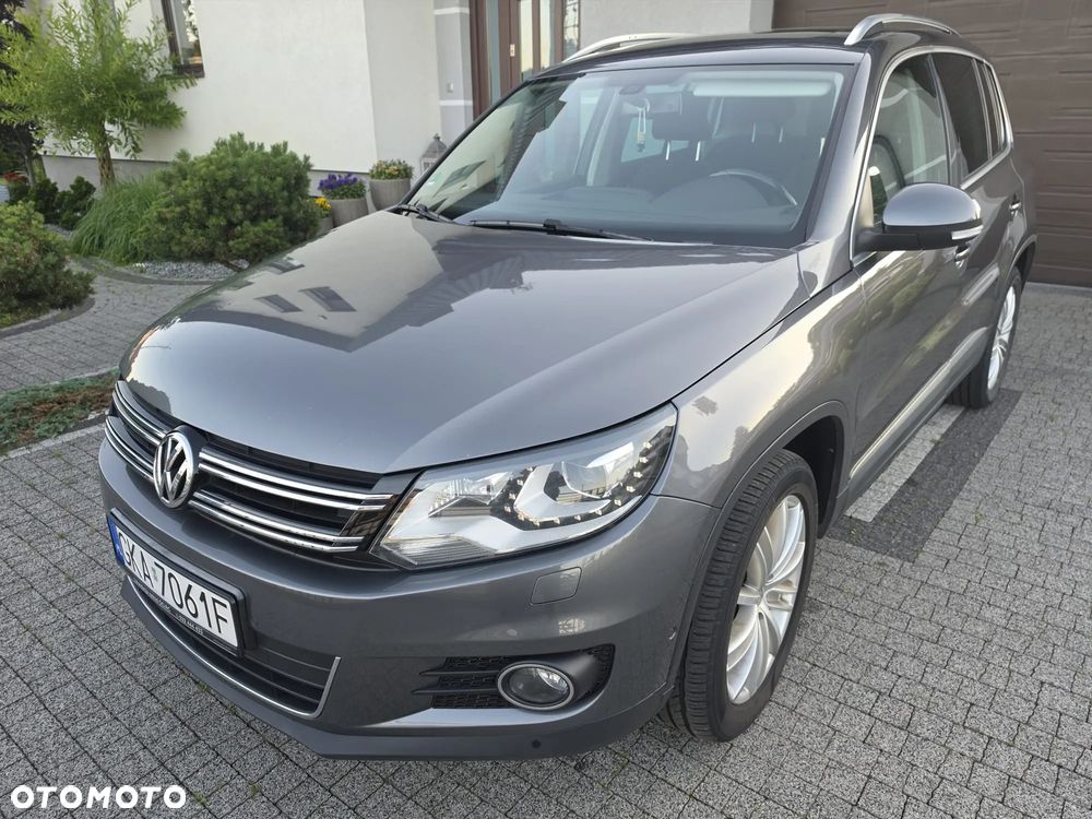 Volkswagen Tiguan 2.0 TDI DPF 4Motion BlueMotion Technology DSG Lounge Sport & Style - 20