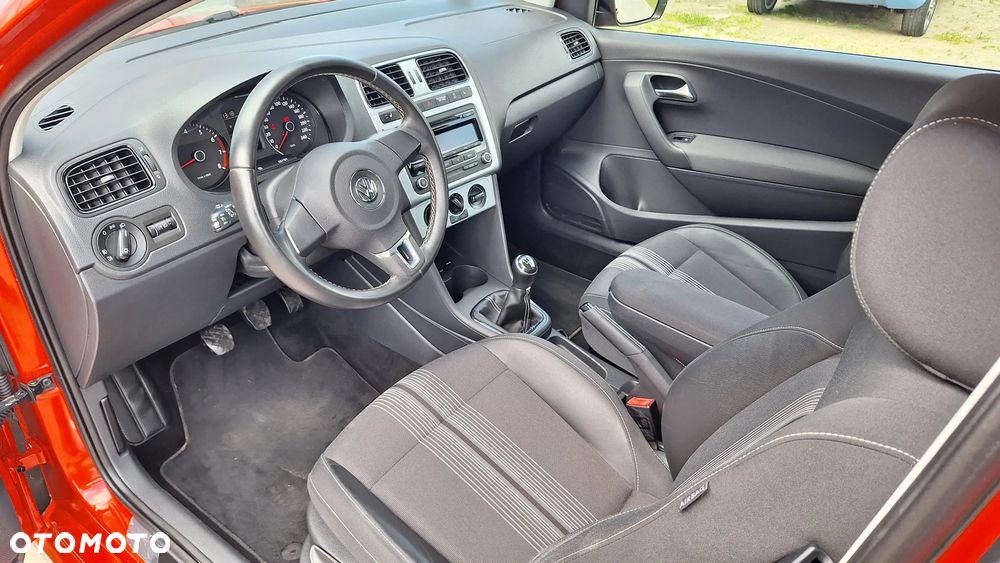 Volkswagen Polo - 12