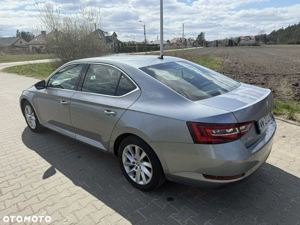 Skoda Superb - 8