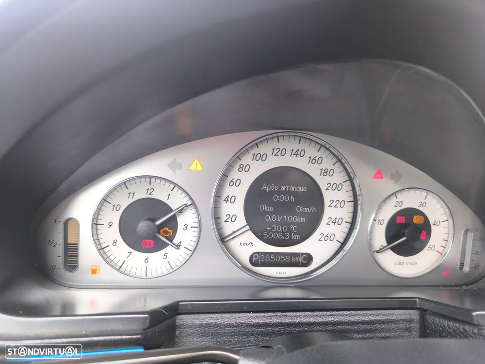 Mercedes-Benz E 220 CDi Executive II Aut. - 4