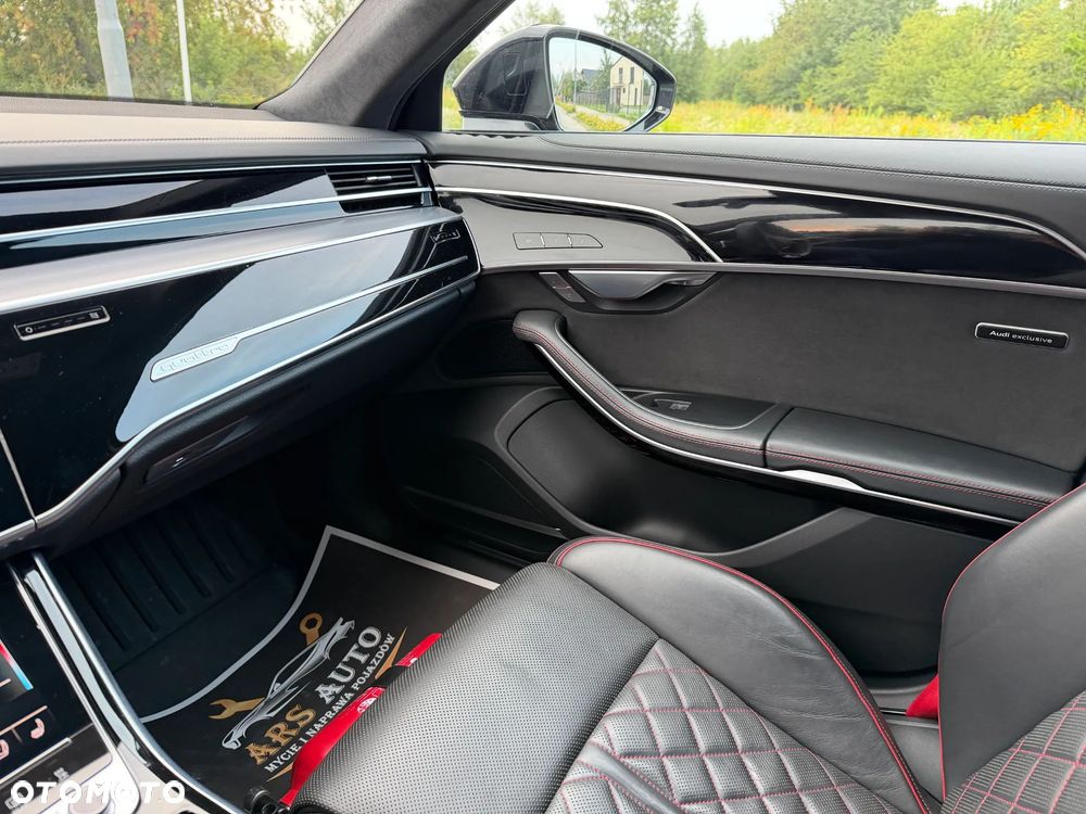 Audi S8 - 18