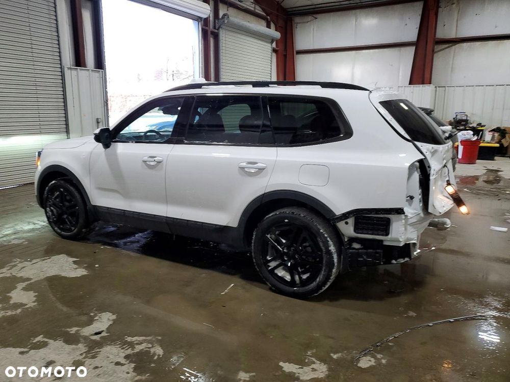 Kia Telluride - 3