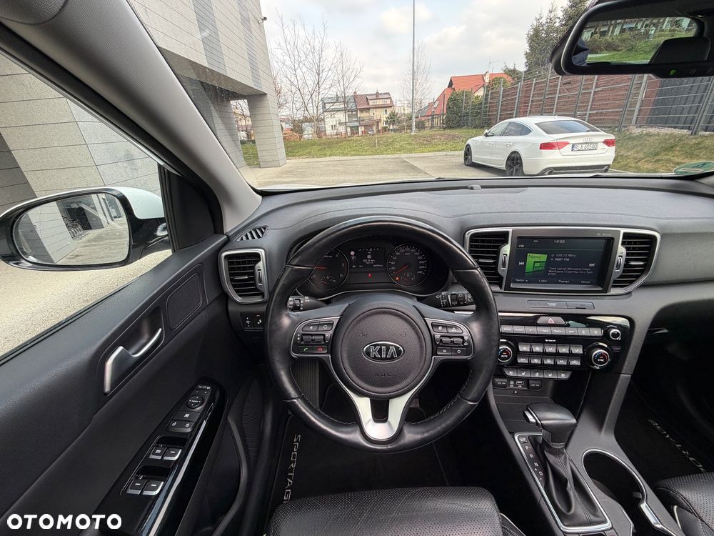 Kia Sportage 2,0 CRDI AWD Platinum - 13