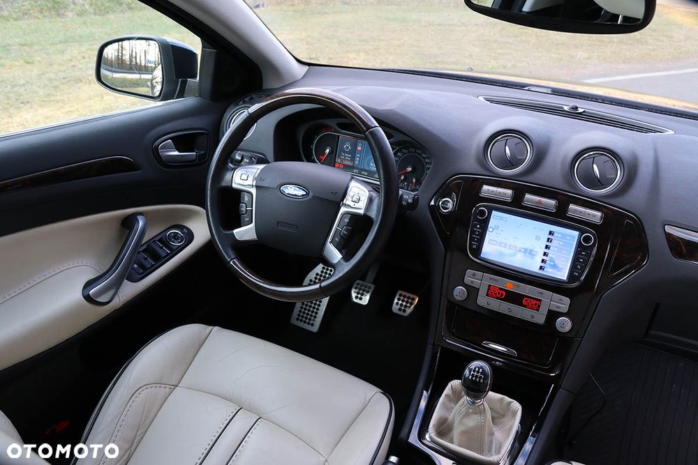 Ford Mondeo 2.2 TDCi Black Magic - 25