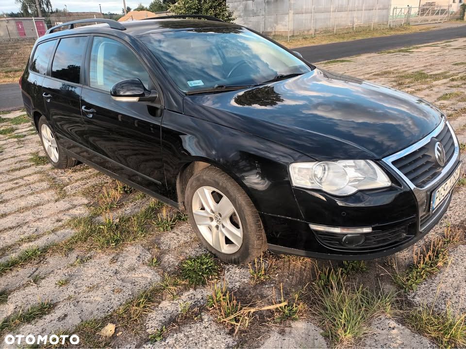 Volkswagen Passat 2.0 TDI DPF Trendline - 2