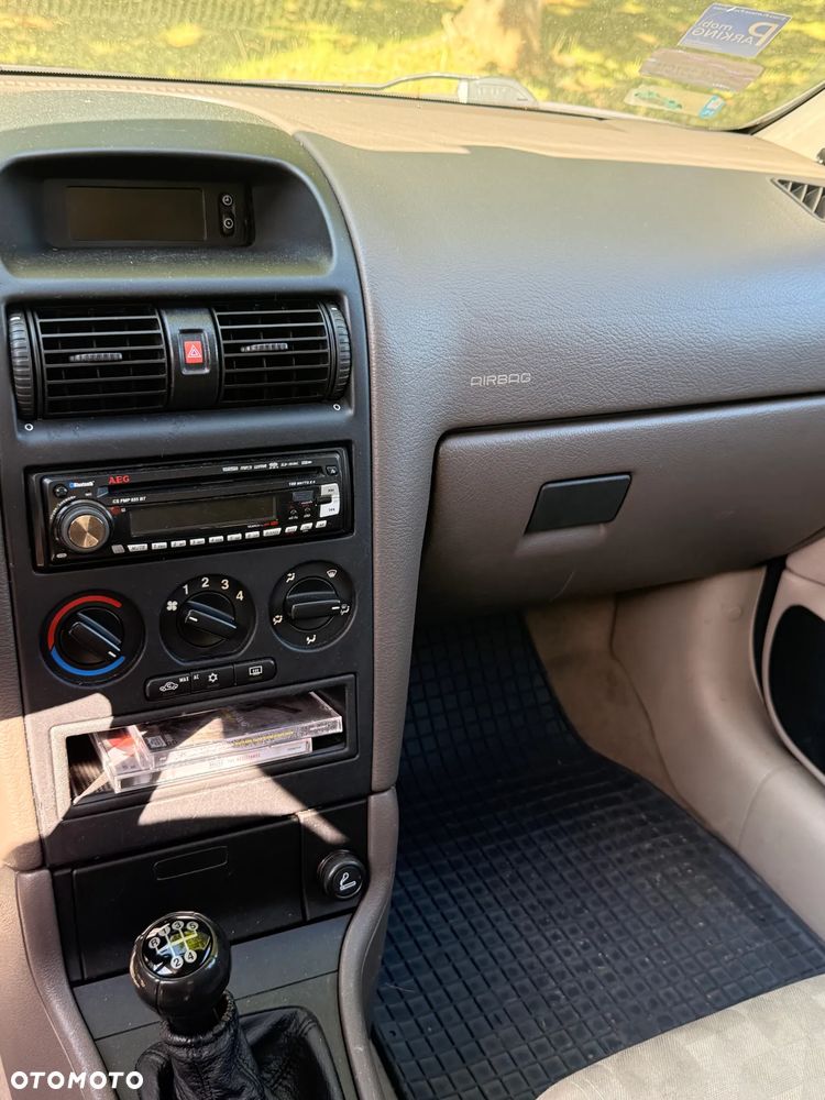 Opel Astra - 14