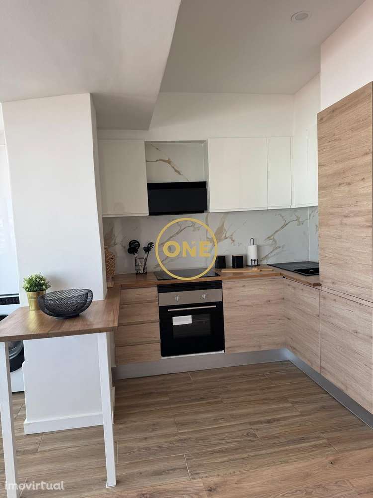 T2 remodelado Montijo centro histórico - Grande imagem: 4/14