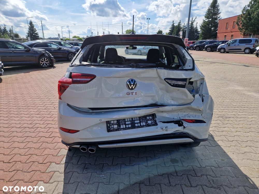 Volkswagen Polo - 17