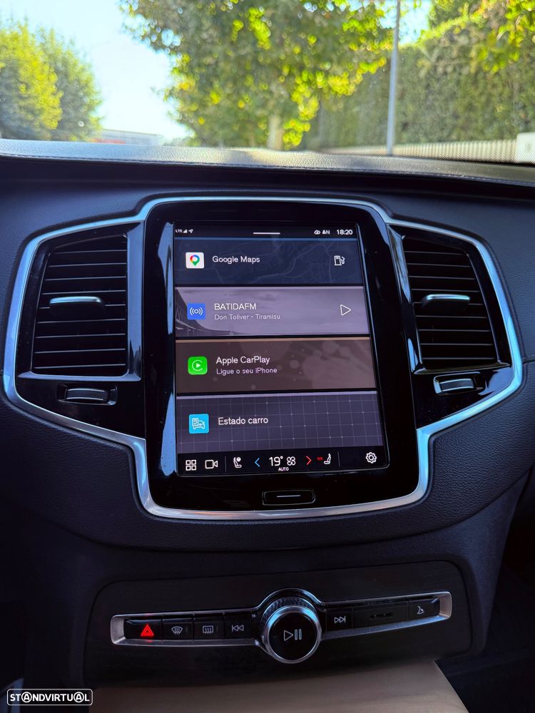 Volvo XC 90 D5 AWD Geartronic RDesign - 38