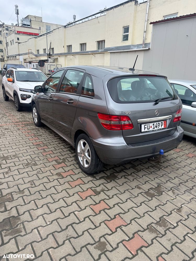 Mercedes-Benz B 200 Autotronic Special Edition - 29