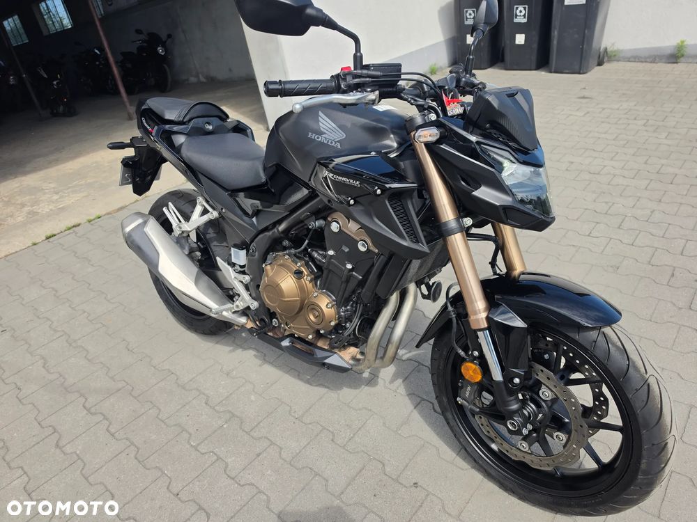 Honda CB - 4