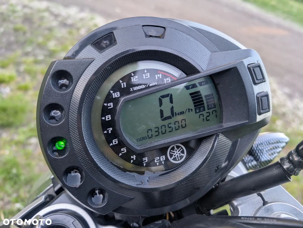 Yamaha FZ6 - 12