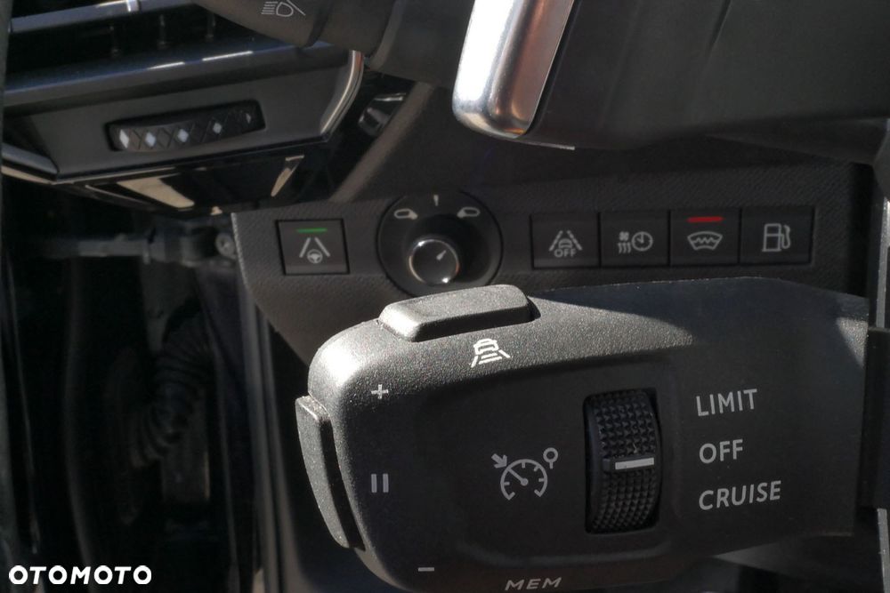 DS Automobiles DS 7 Crossback 1.6 E-Tense Grand Chic - 10